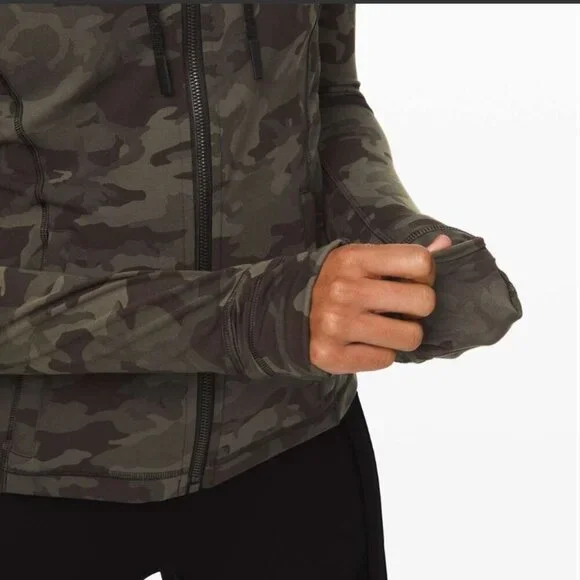 Lululemon Hooded Define Jacket - Picture 3 of 14